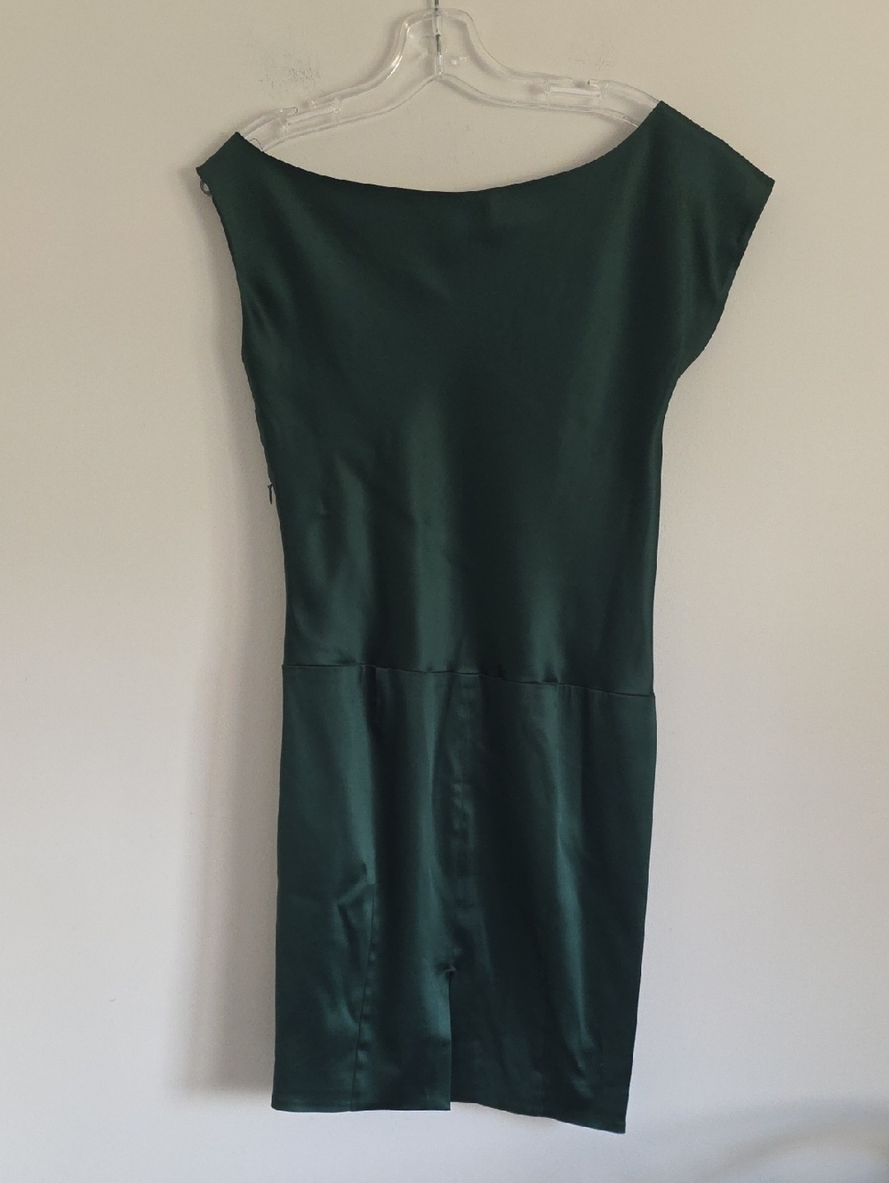 CLUB MONACO | satin asymmetric neckline sheath dress Sz 4 - Picture 4 of 4